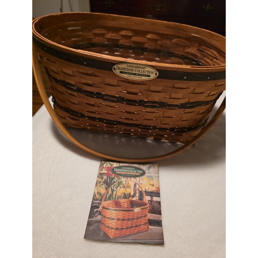 1995 Longaberger Traditions Collection Basket w/ Swinging Handle & Plastic Liner - Picture 2 of 5